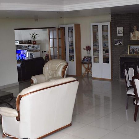 شقة Lalela House جوهانسبورغ المظهر الخارجي الصورة