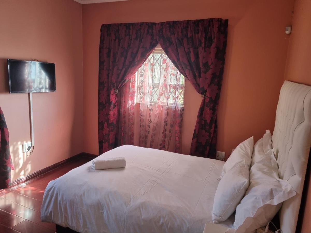 شقة Lalela House جوهانسبورغ المظهر الخارجي الصورة