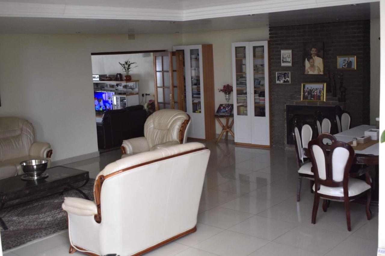 شقة Lalela House جوهانسبورغ المظهر الخارجي الصورة