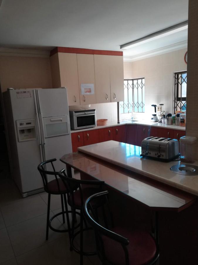 شقة Lalela House جوهانسبورغ المظهر الخارجي الصورة