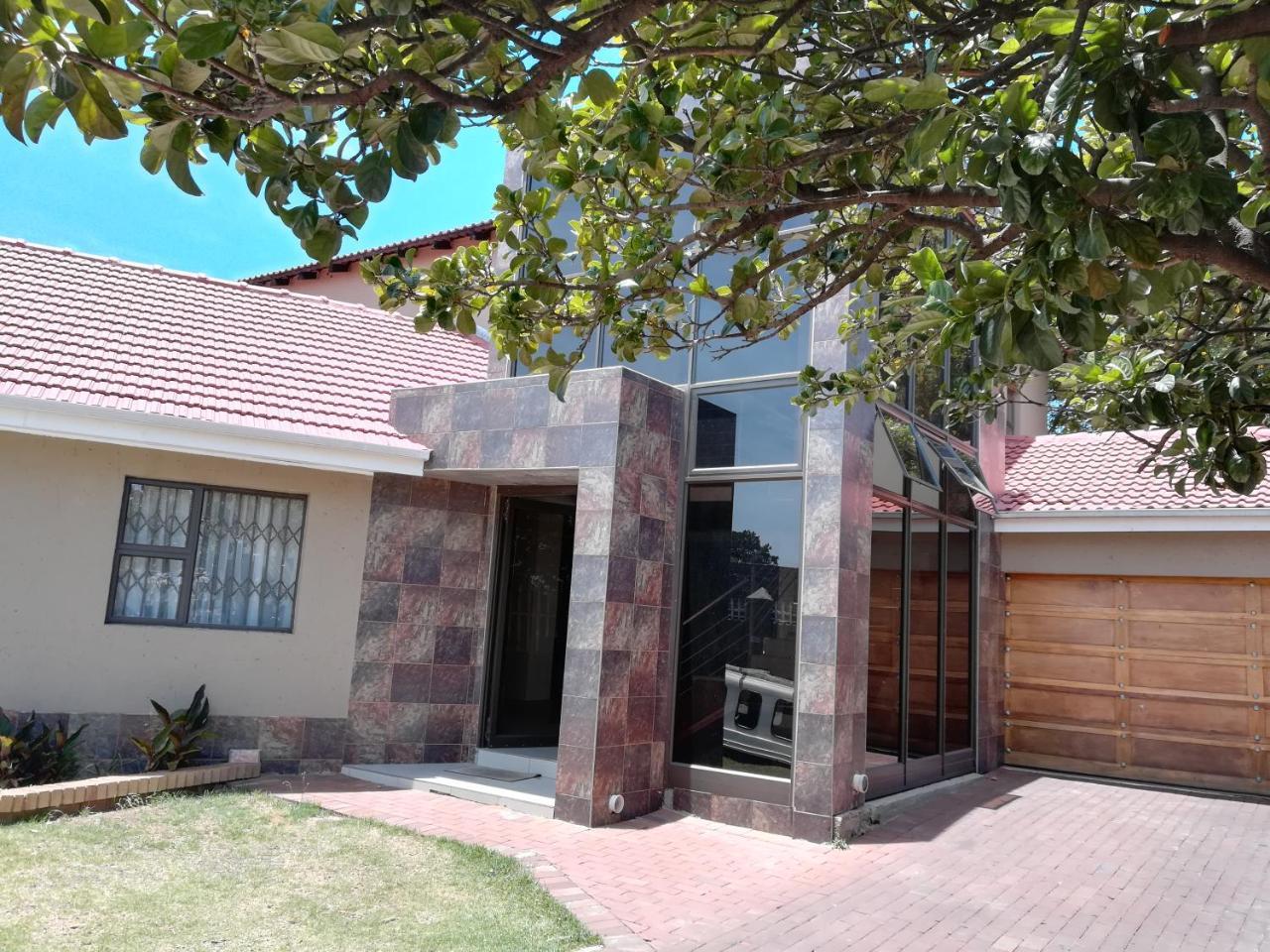 شقة Lalela House جوهانسبورغ المظهر الخارجي الصورة