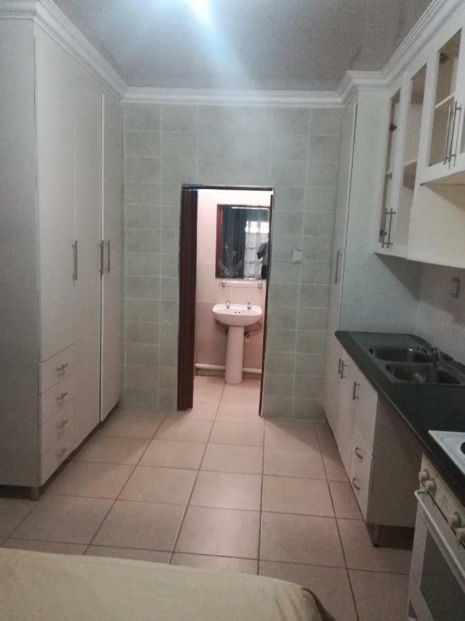 شقة Lalela House جوهانسبورغ المظهر الخارجي الصورة