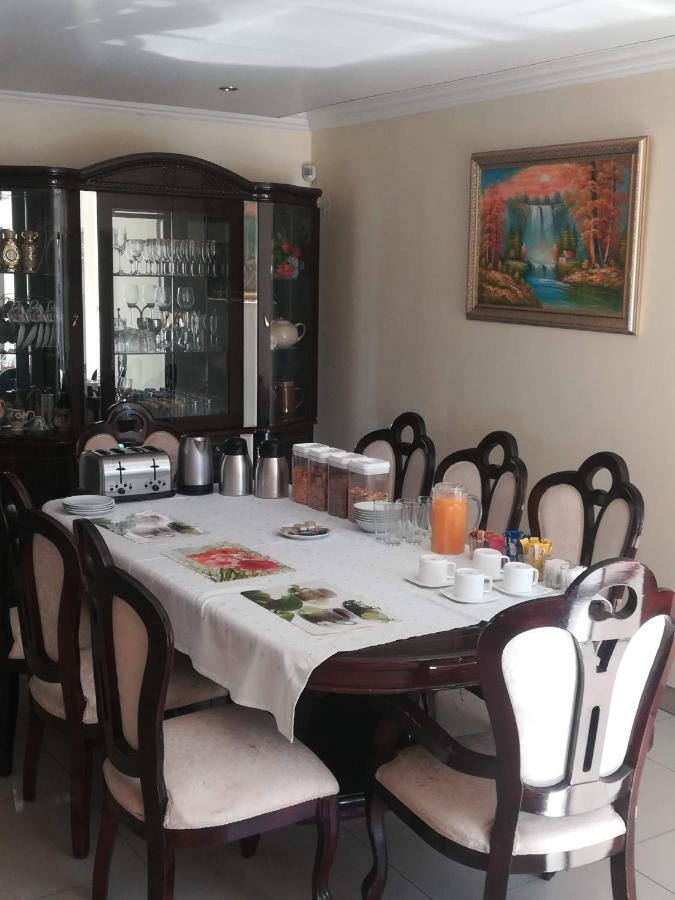 شقة Lalela House جوهانسبورغ المظهر الخارجي الصورة